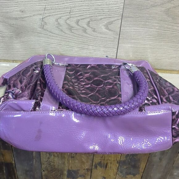Stylish Purple Animal Print Interior Women's Hand Bag - Picture 10 of 13